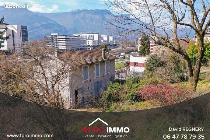 Maison 8 pièces 154 m²