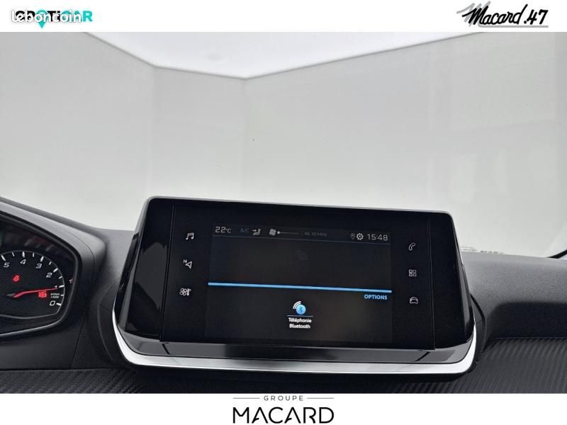 Peugeot 208 1.2 PureTech 100ch S&S Style EAT8 (image 24)