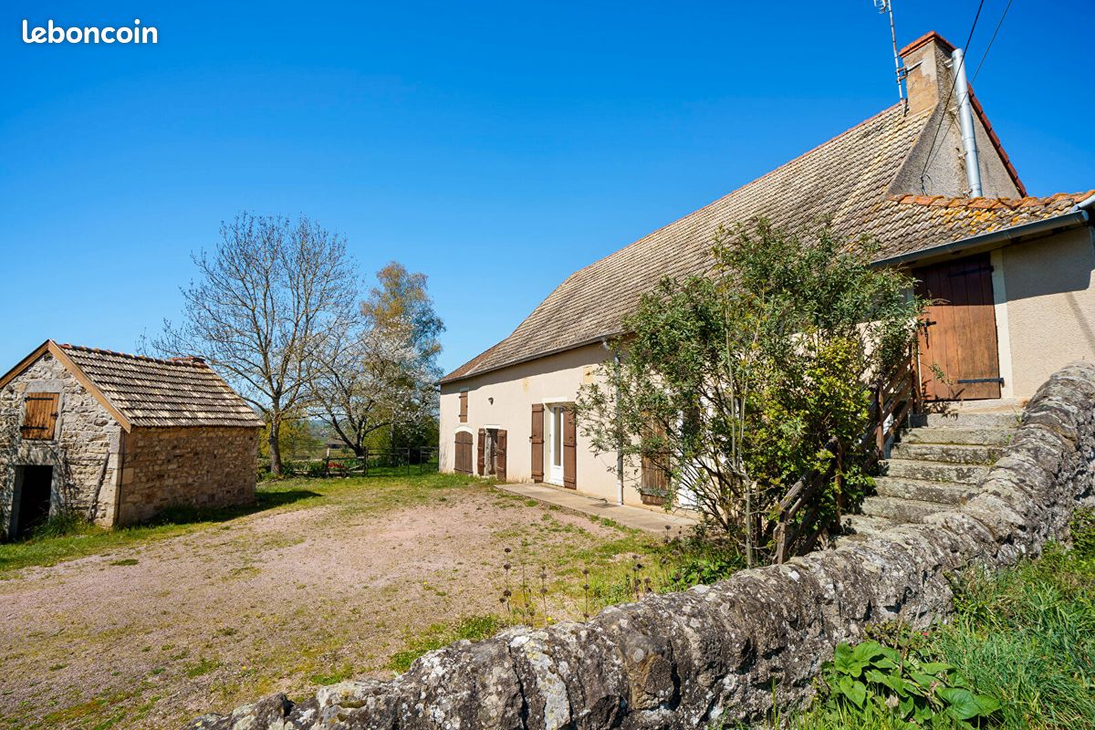 Maison 4 pièces 105 m² · à Charolles · 105 m² · 160 000 €