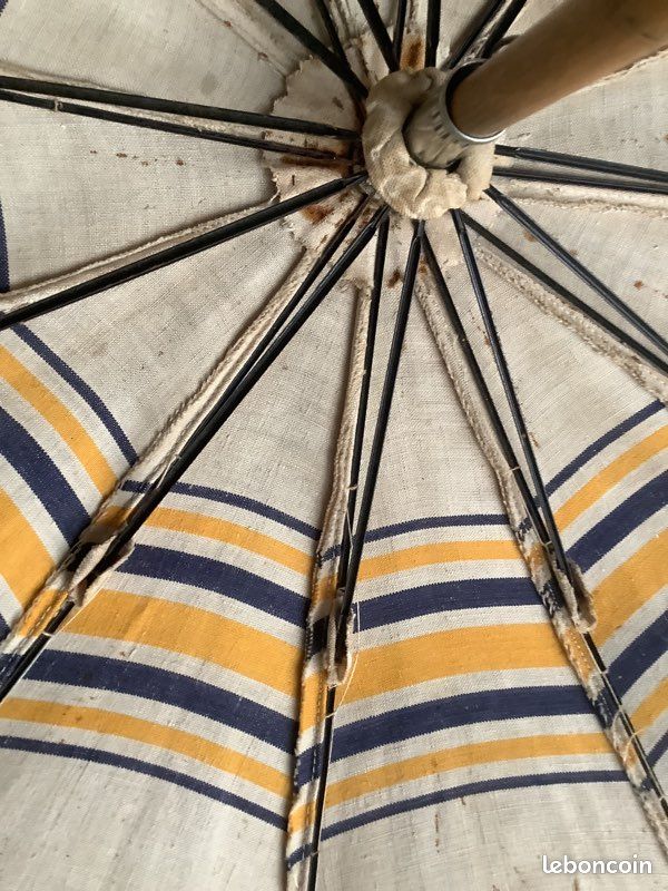 Parapluie Le Made in France Rouge I Fabrication Traditionnelle à la
