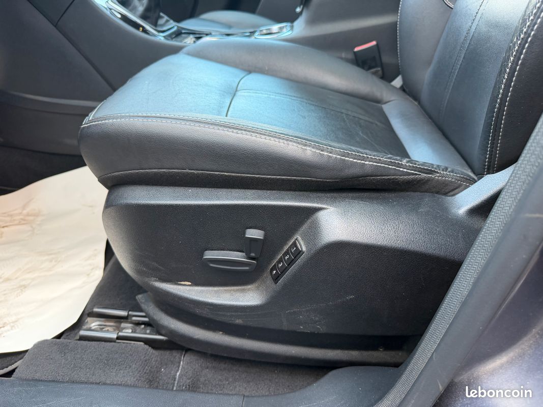 Tres beau Ford S-Max 1.6 TDCi 115 cv Titanium premiere main 7 places (image 11)