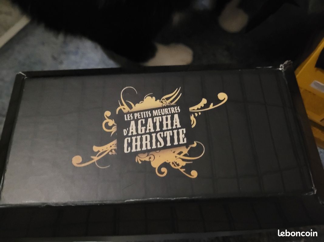 Vends coffret Agatha Christie (image 2)