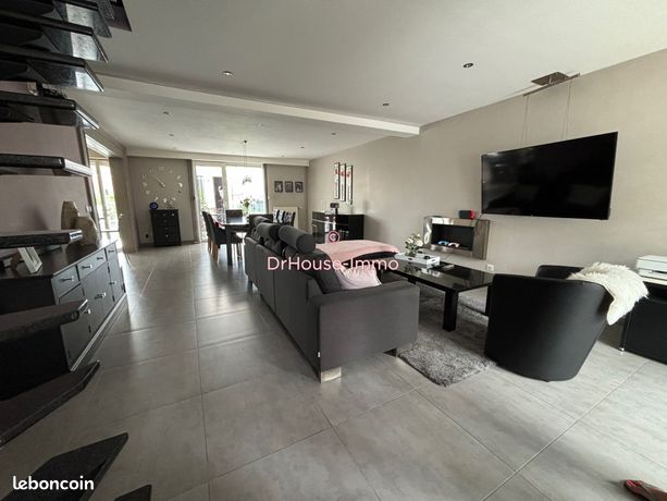 Maison 5 pièces 180 m²