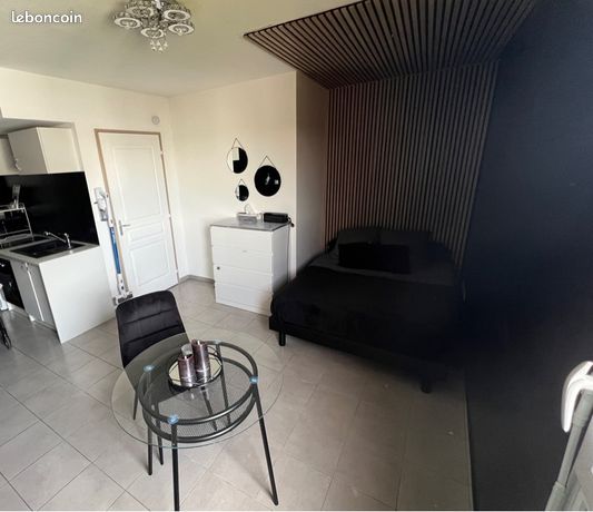 Studio meublé jacuzzi