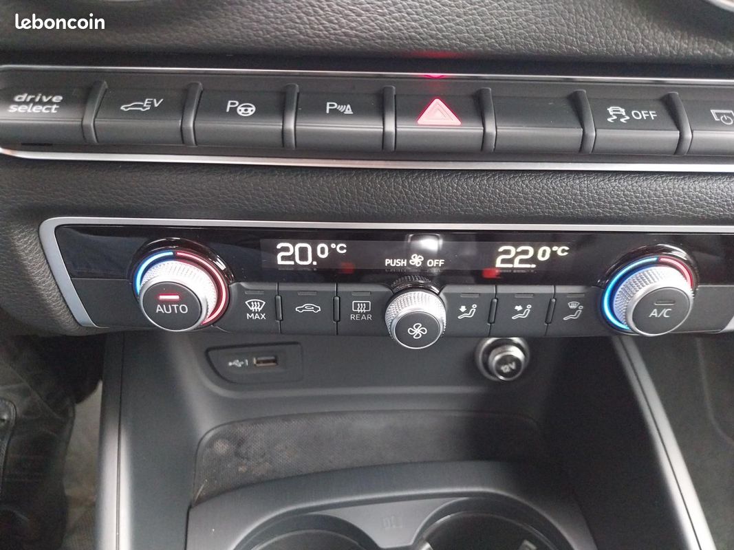 AUDI A3 Sportback 40 e-tron 204 S tronic 6 Design Luxe (image 22)