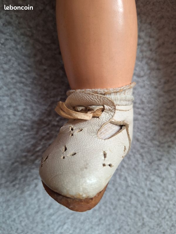 Paire De Chaussures Cuir Pour Poupée Ancienne – Raynal – Occasion