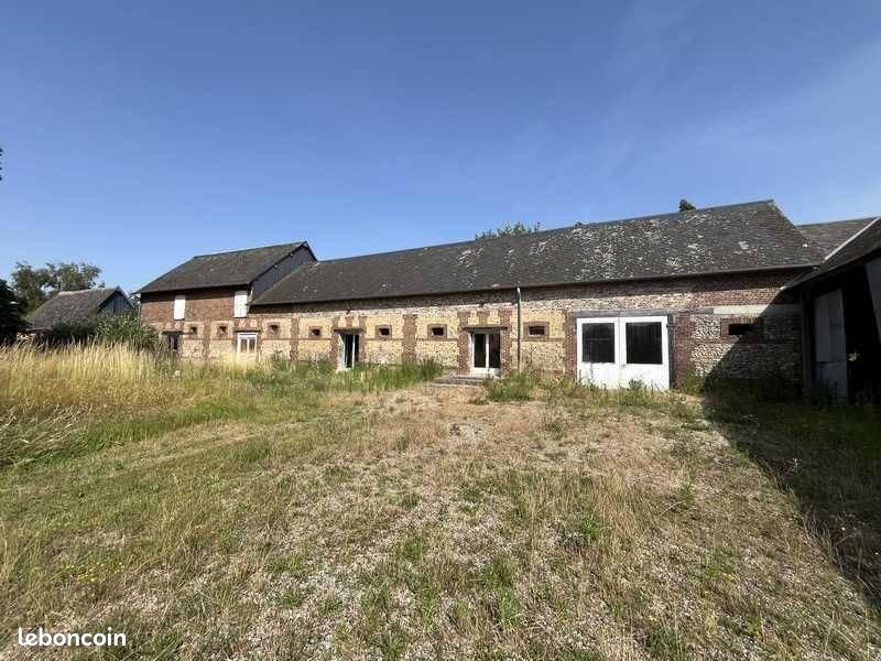 Local commercial 10 pièces 1177 m² · à Les Andelys · 1 177 m² · 98 000 €