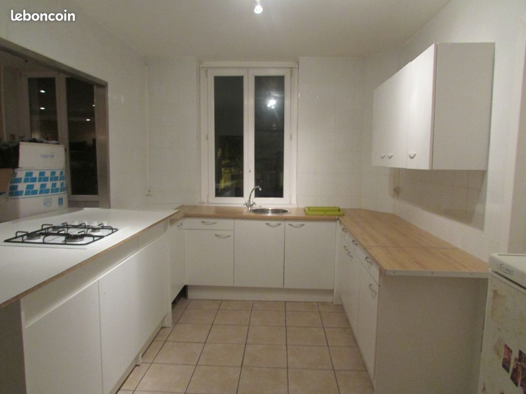 Local commercial 9 pièces 731 m² · à Bruay-la-Buissière · 731 m² · 770 000 €