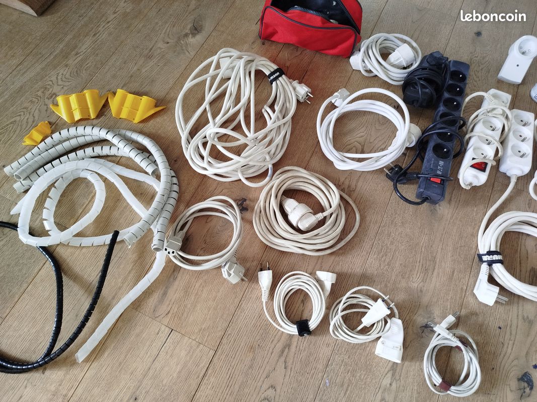 Prises électriques, rallonges, multiprises... (image 3)