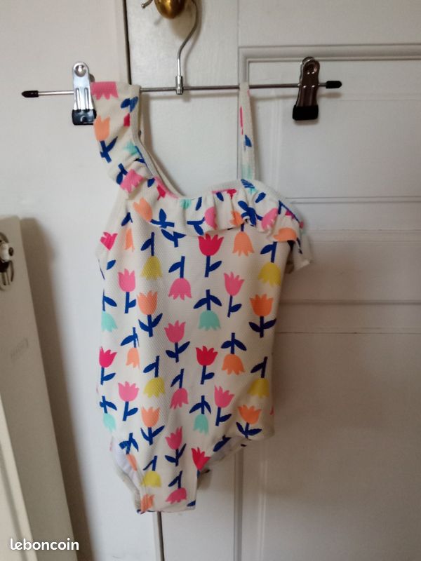 Maillot de bain fille (image 1)