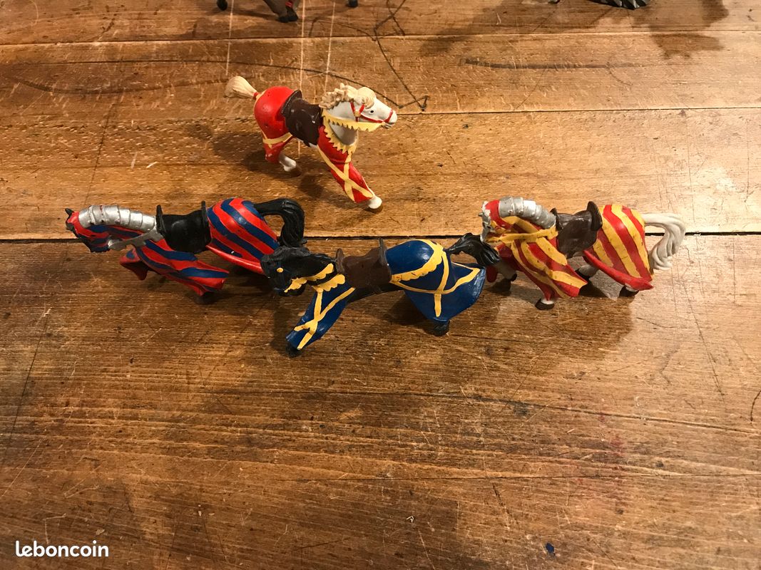 Lot de 4 chevaux au choix (image 5)