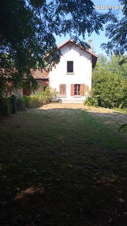 Maison à la campagne
