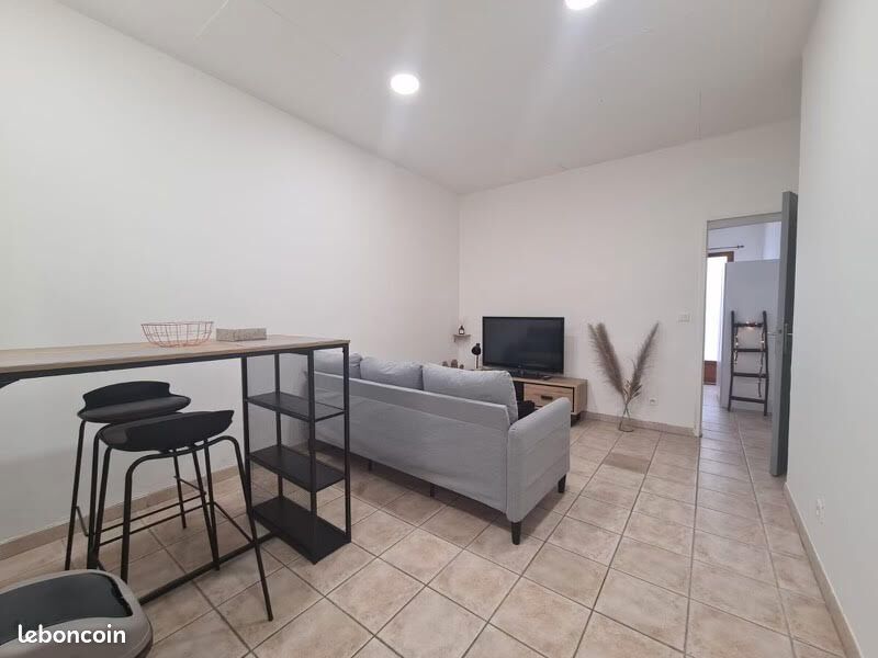 Appartement 1 pièce 31 m² · à Salon-de-Provence · 31 m² · 110 000 €