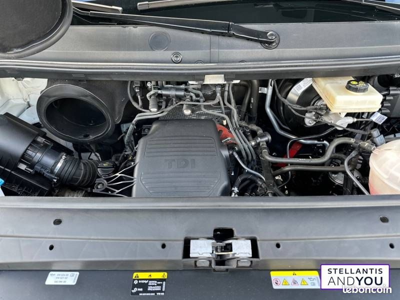 Volkswagen Crafter FOURGON VAN 35 L3H3 2.0 TDI 177 CH BVA BUSINESS (image 13)