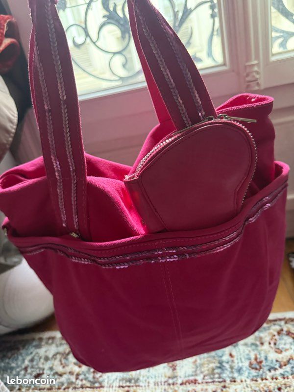 Magnifique, ensemble d’accessoires, assorti dans les tons rose, fuchsia et paillettes ultra pratique pour le quotidien ou les cours (image 4)