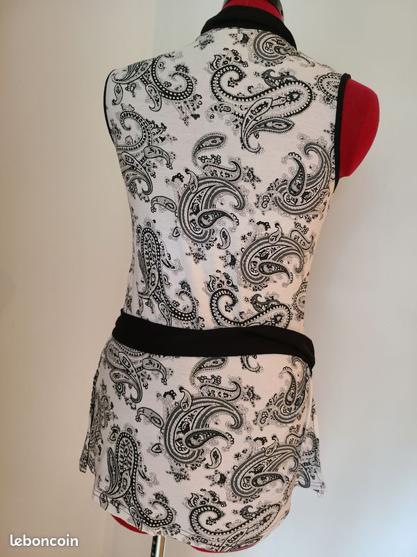 Tee-Shirt avec ceinture noire Cache Cache- Taille S (image 3)