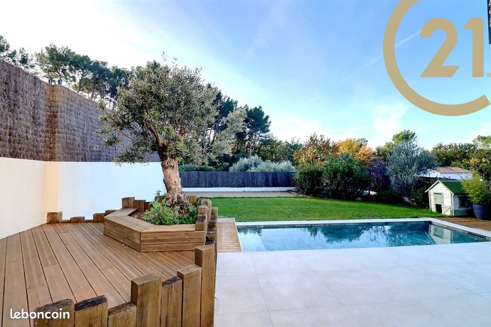 Villa 5 pièces 140 m²
