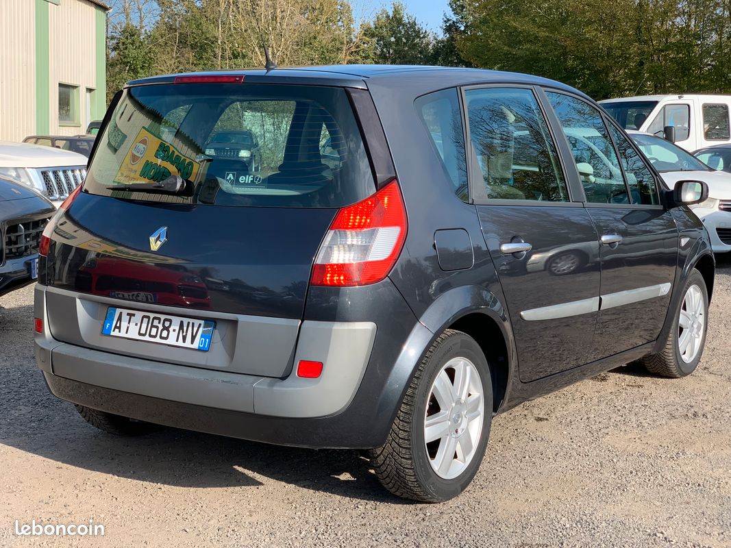 Renault scenic 1.5 dci 105 bt6 confort dynamique état rare (image 14)