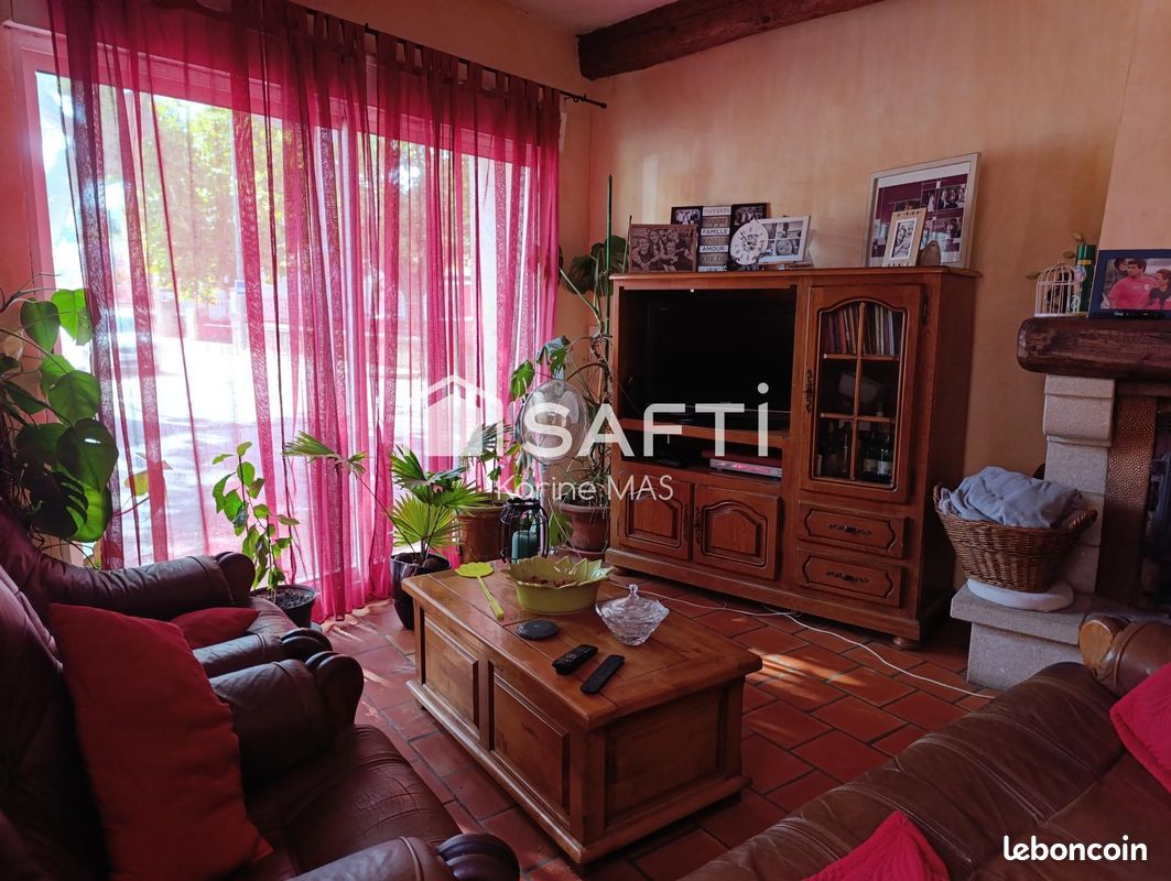 Maison 6 pièces 142 m² · à Talairan · 142 m² · 129 000 €