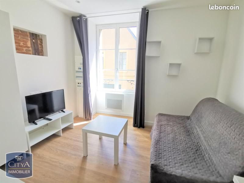 Appartement 1 pièce 20 m² · à Laon · 20 m² · 475 €/mois