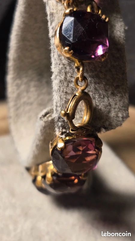Bracelet vintage doré – Grandes pierres violettes facettées – 18 cm (image 6)