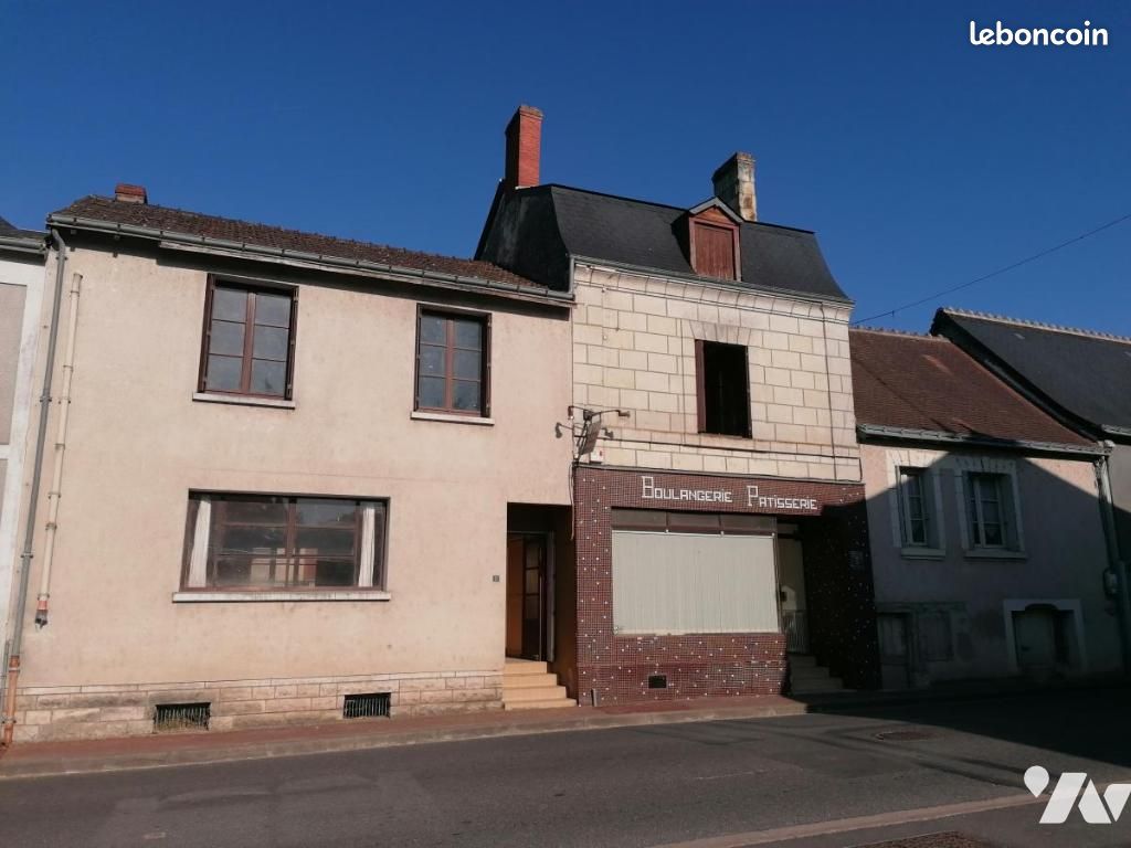 Maison 7 pièces 196 m² · à Le Petit-Pressigny · 196 m² · 73 500 €