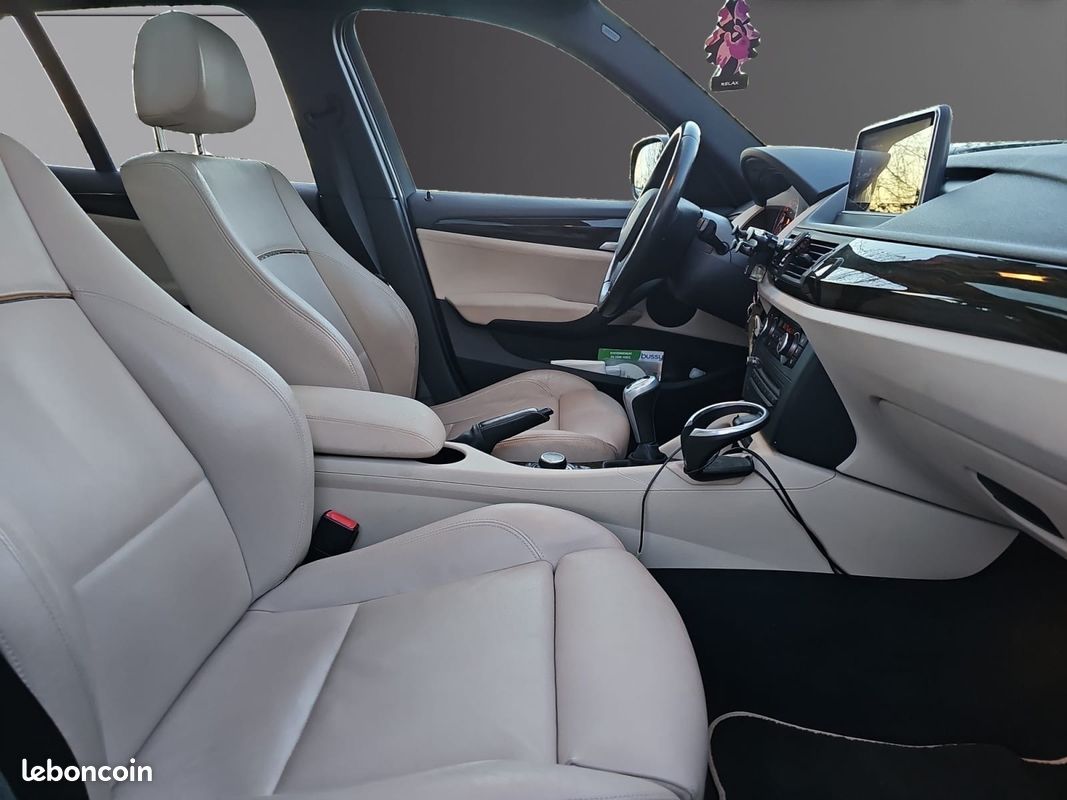 BMW X1 E84 sDrive 20d 177 ch Luxe - INTÉRIEUR CUIR ? SIÈGES CHAUFFANTS ? CARPLAY (image 5)