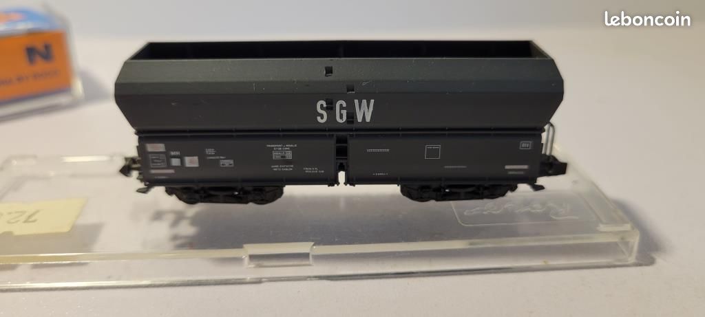 Coffret 3 wagons trémie à déchargement auto, SNCB - R66049 - Roco - Coffrets - Easy Miniatures