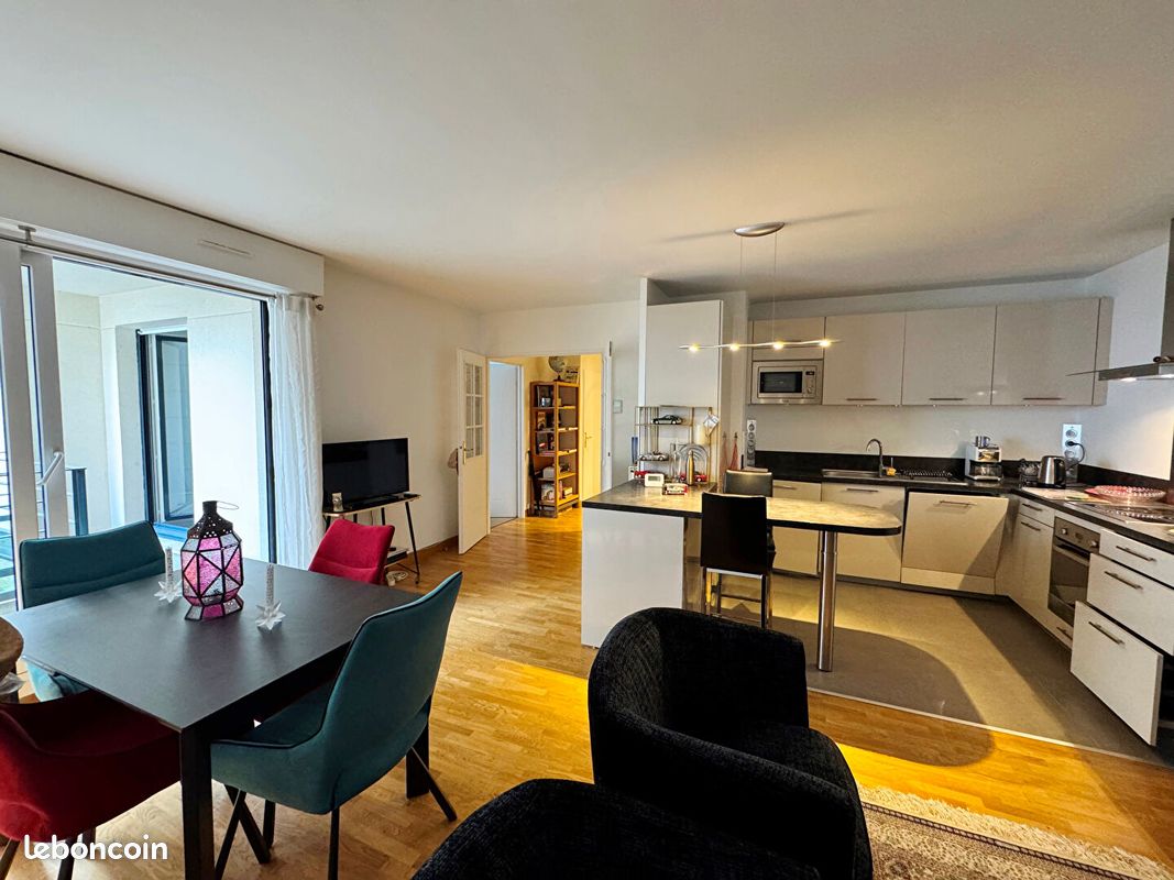 Appartement 2 pièces 52 m² · à Paris · 52 m² · 577 000 €
