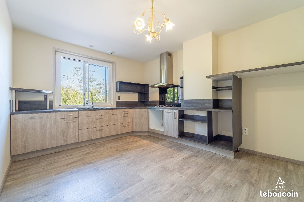 Maison 4 pièces 91 m² · à Castandet · 91 m² · 220 000 €