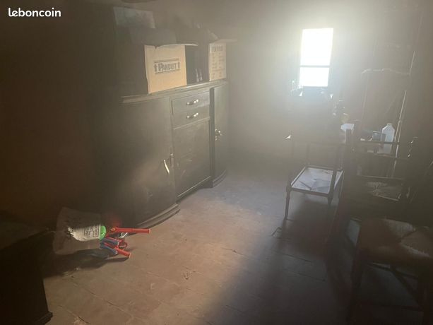 Lot 2 caves 3 pieces