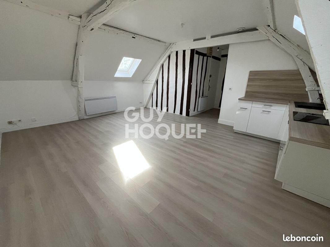 Appartement 3 pièces 55 m² · à Compiègne · 55 m² · 820 €