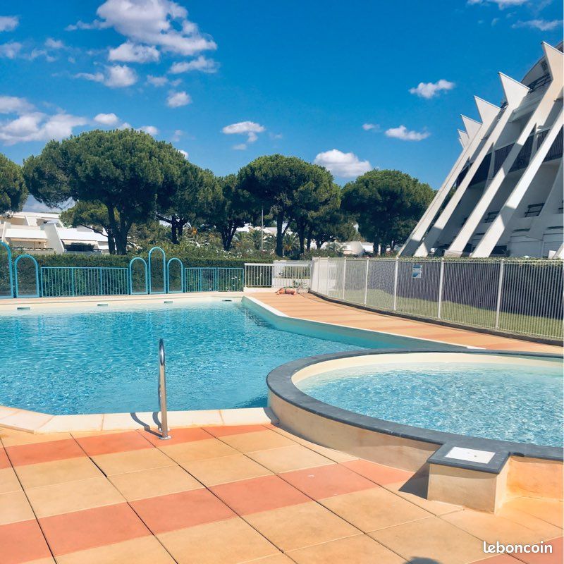La grande Motte Couchant Beau studio meublé avec grande terrasse (image 2)