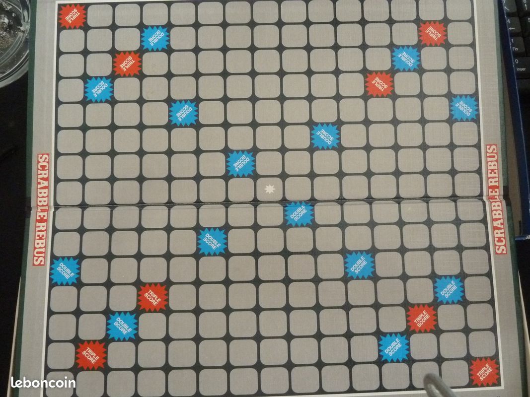 Jeu de société scrabble rebus vintage édité par Habourdin en 1985, combinant les principes du Scrabble classique et des énigmes visuelles en rébus (image 2)