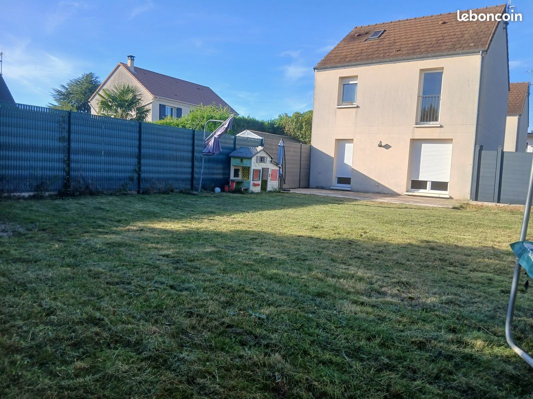 Maison 4 pièces 85 m² · à Servon · 85 m² · 332 000 €