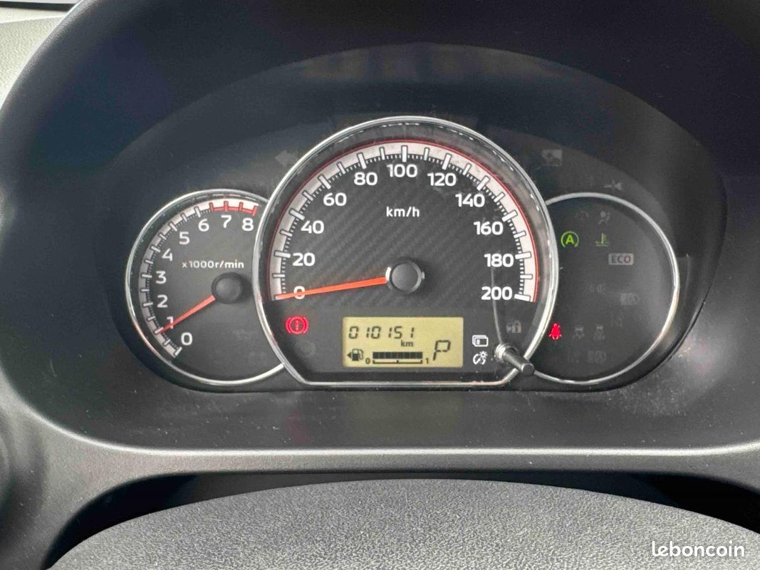 MITSUBISHI Space Star 1.2 MIVEC 71 CVT AS&G Red Line Edition (image 16)