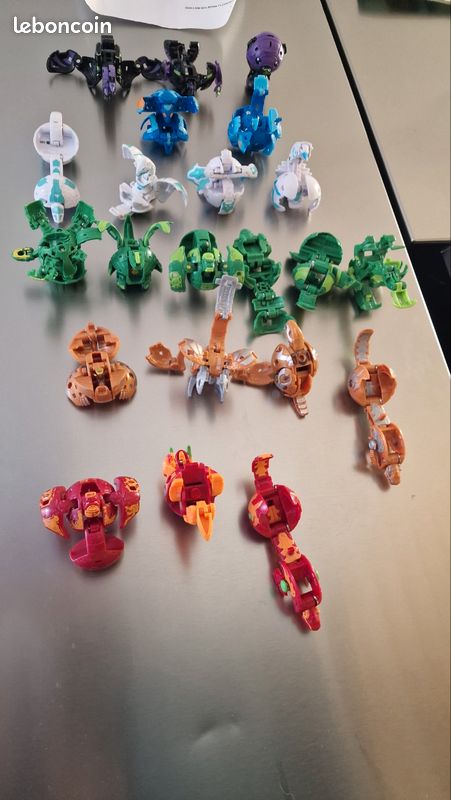 BAKUGAN LOT VOIR Photos Figurines Et Cartes EUR 20,00 - FR