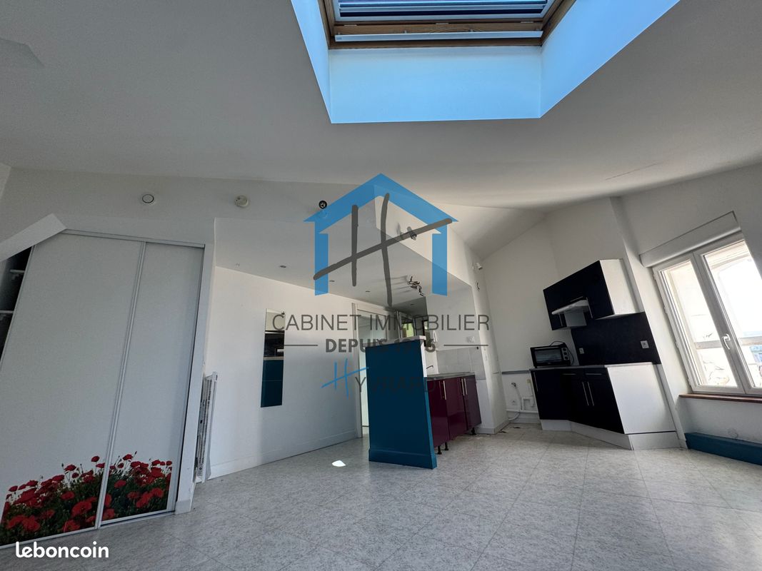 Appartement 2 pièces 43 m² · à Saint-Chamond · 43 m² · 367 €/mois