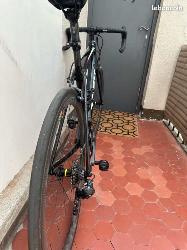 Trek Émonda Carbone DI2 (image 2)