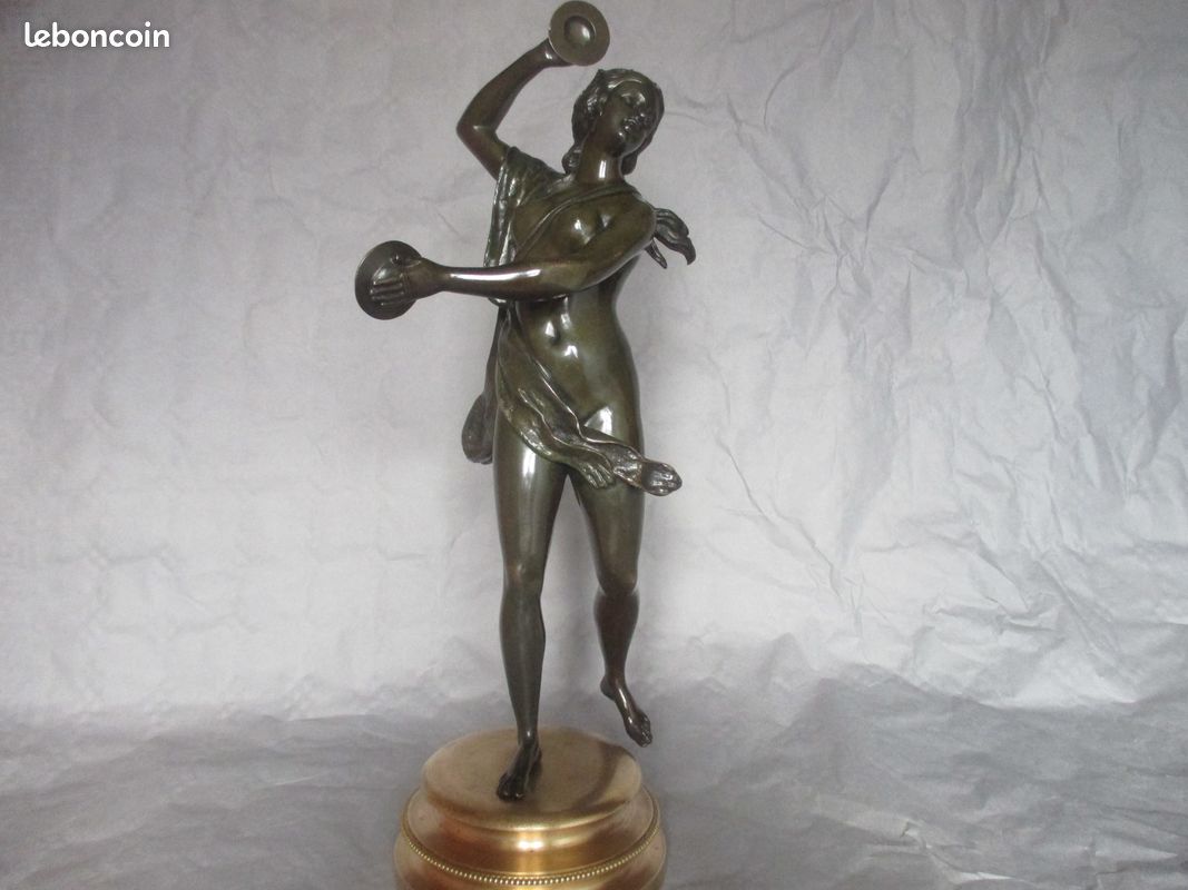 Ancienne sculpture bronze "Danseuse aux cymbales" (image 2)