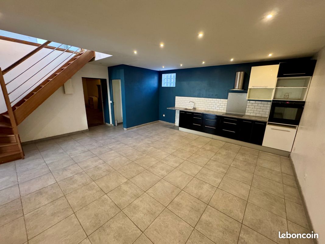 Appartement 5 pièces 170 m² · à Tourcoing · 170 m² · 1 295 €/mois