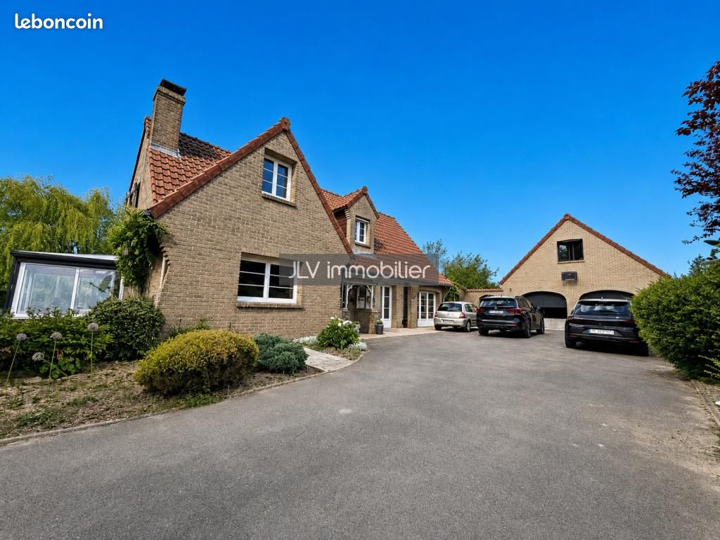 Maison 7 pièces 175 m² · à Rexpoëde · 175 m² · 476 900 €