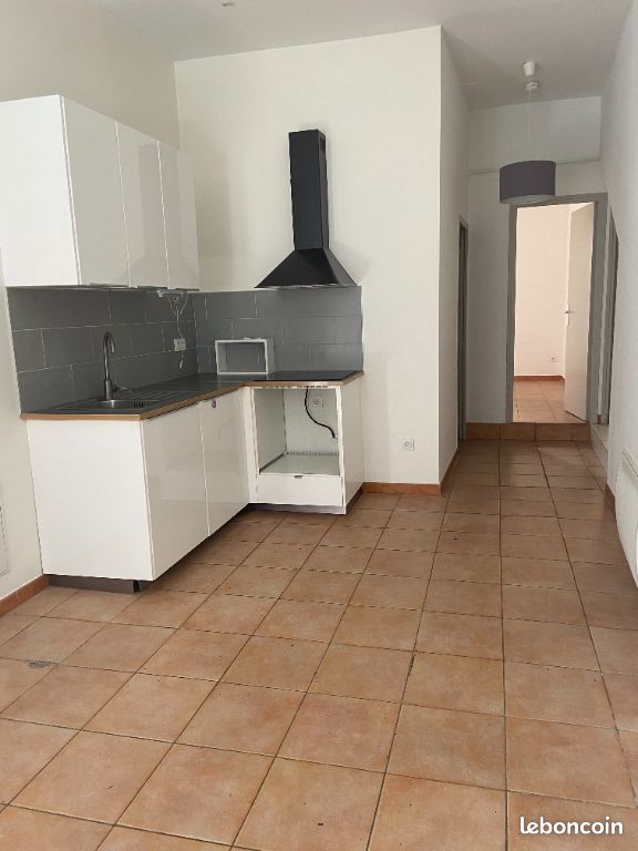 Appartement 2 pièces 42 m² · à Marseille · 42 m² · 770 €