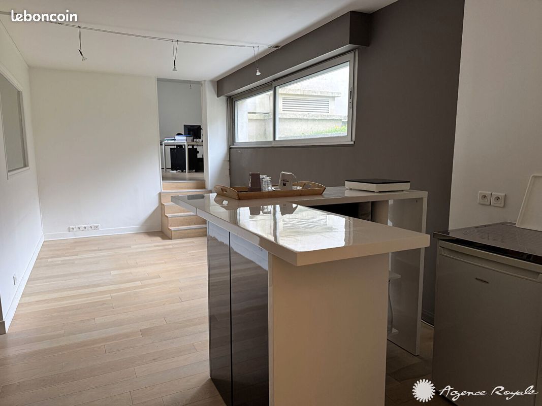 Appartement 3 pièces 95 m² · à Saint-Germain-en-Laye · 95 m² · 359 000 €