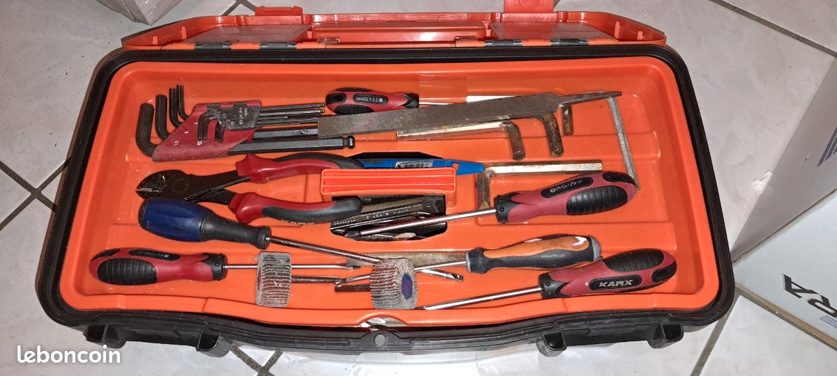Caisse a outils (image 2)
