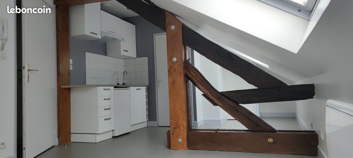 Appartement 1 pièce 18 m² · à La Souterraine · 18 m² · 330 €