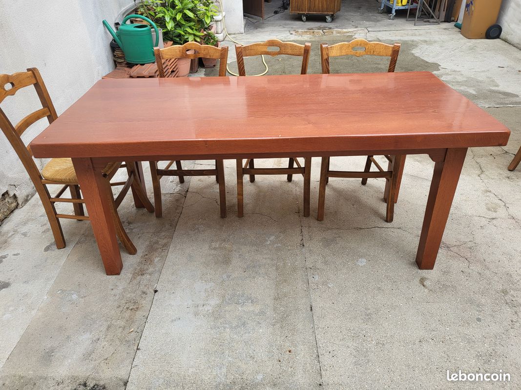Table en chêne massif 179 cm X82 cm et 8 chaises (image 1)