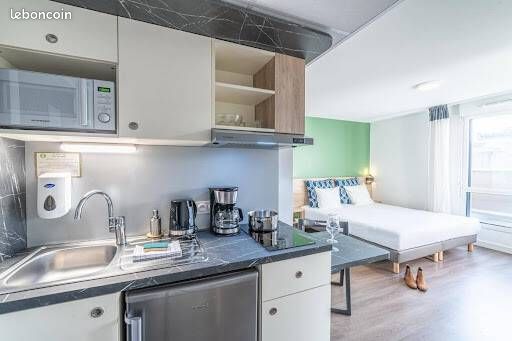 Appartement 1 pièce 18 m² · à Clermont-Ferrand · 18 m² · 610 €/mois