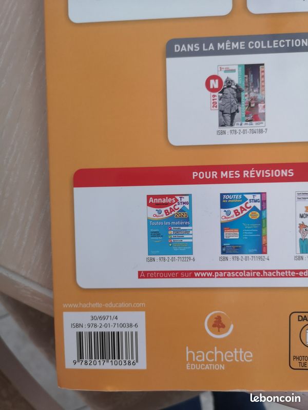 Livres scolaires (image 4)