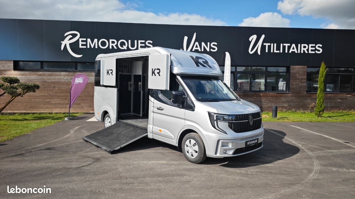 Camion chevaux Krismar NEUF – sécurité & confort – dispo immédiate Vendée (image 1)